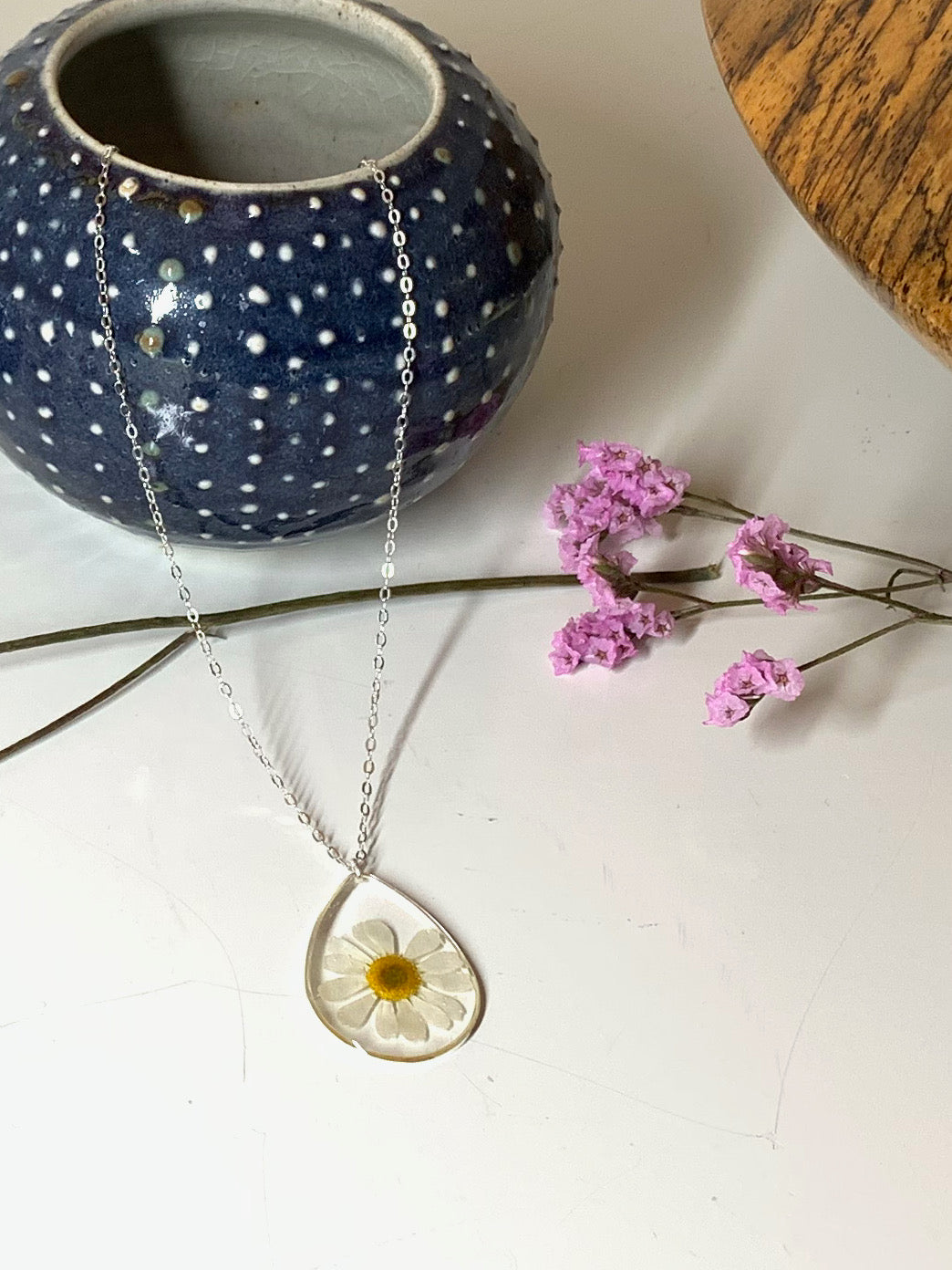 Silver Chamomile Flower Necklace